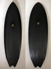 あなたへのオススメ商品2: CARVER SKATEBOARDS / 日本限定 TRITON Whale 30" Surfskate Complete CX4